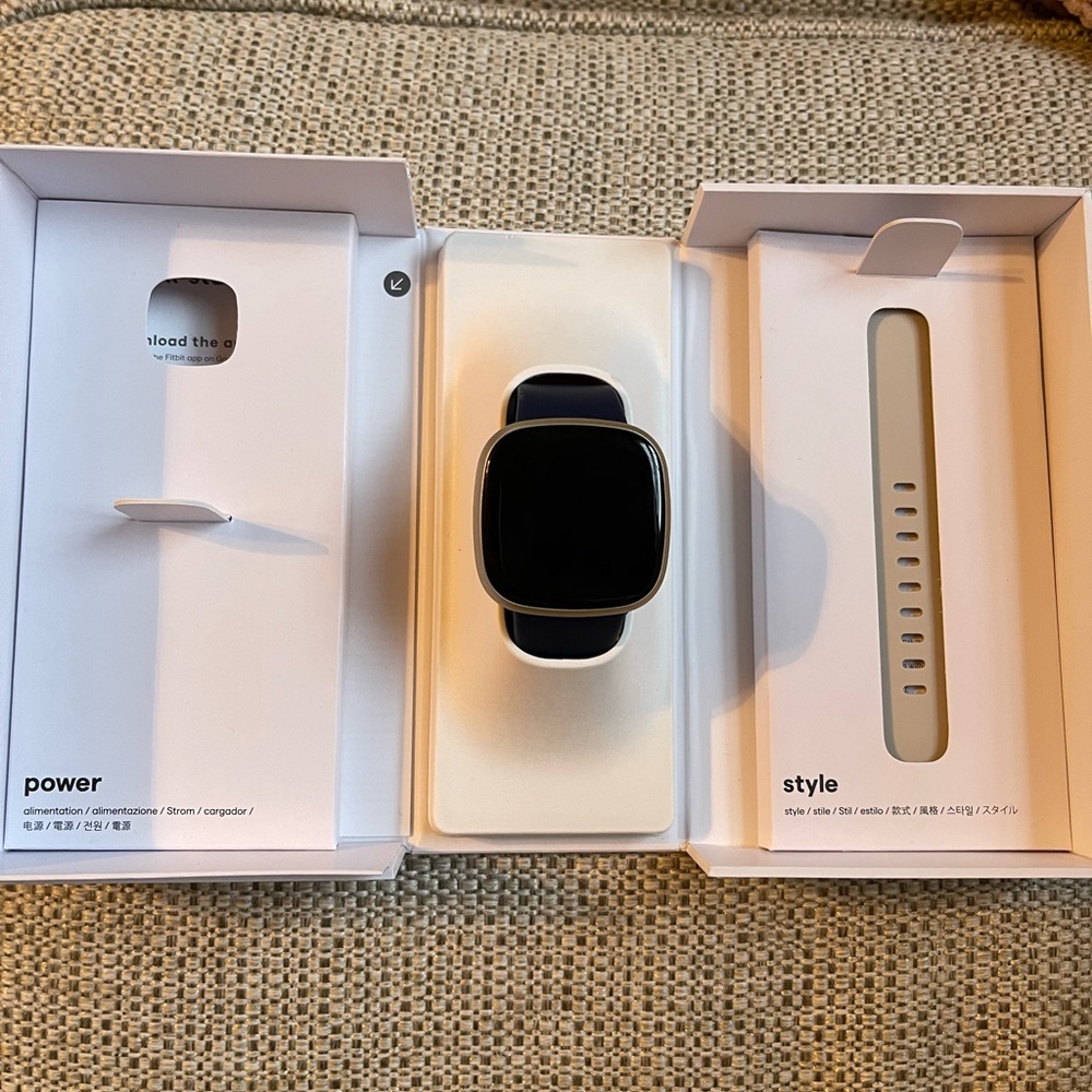 Brand New Fitbit Versa 3